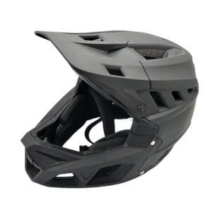 Helm p02